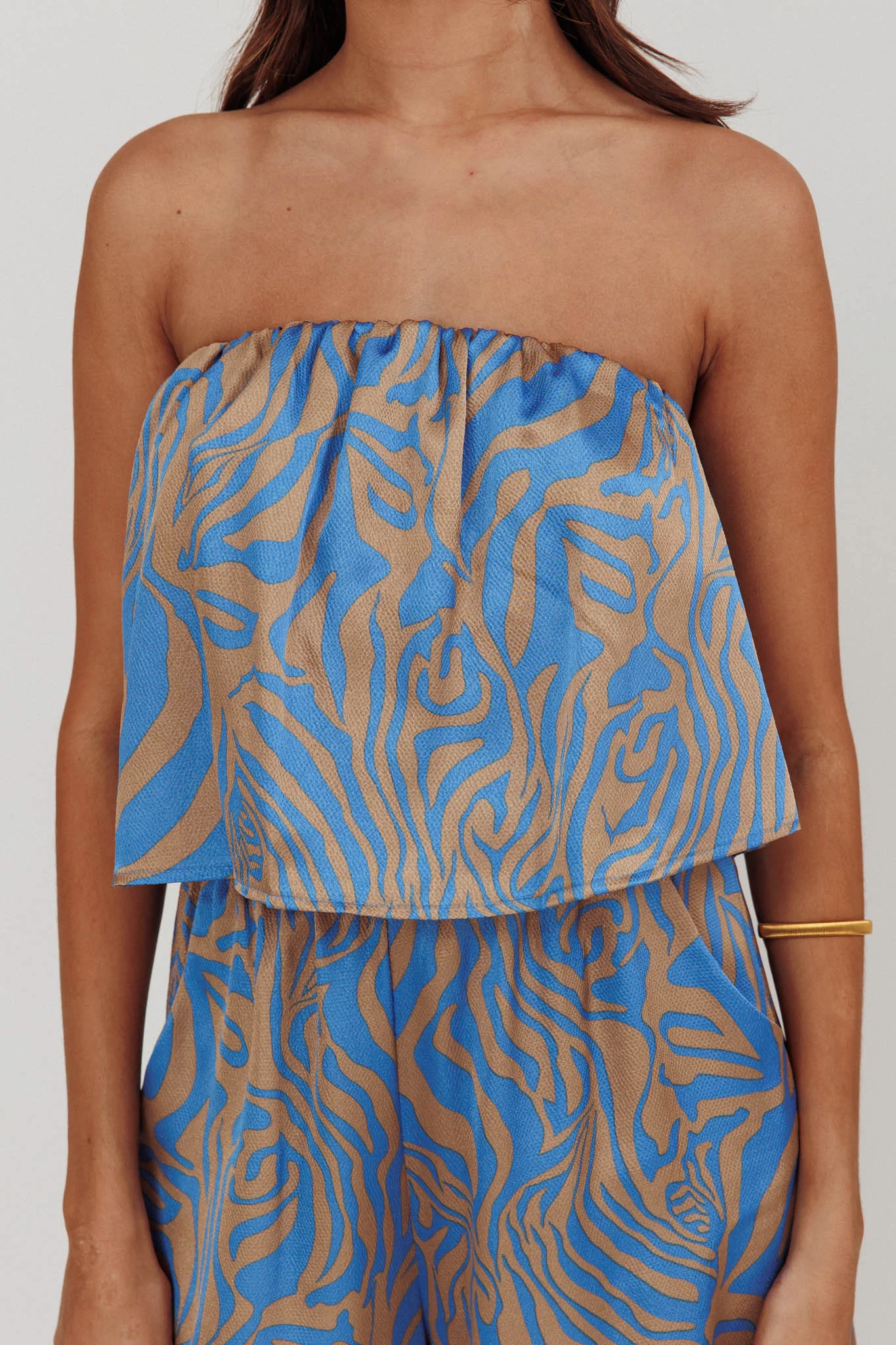 Tongue Tied Printed Strapless Jumpsuit Blue - Image 4