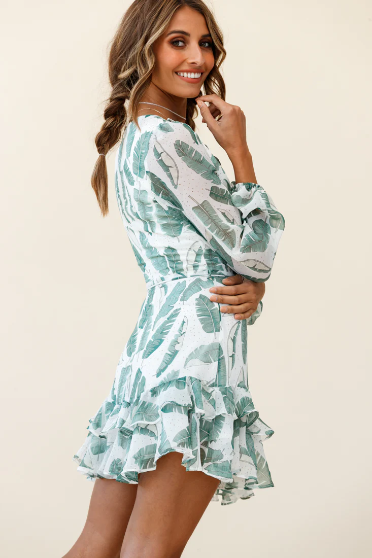 Tozzi Long Balloon Sleeve V-Neckline Dress Feather Print White - Image 3