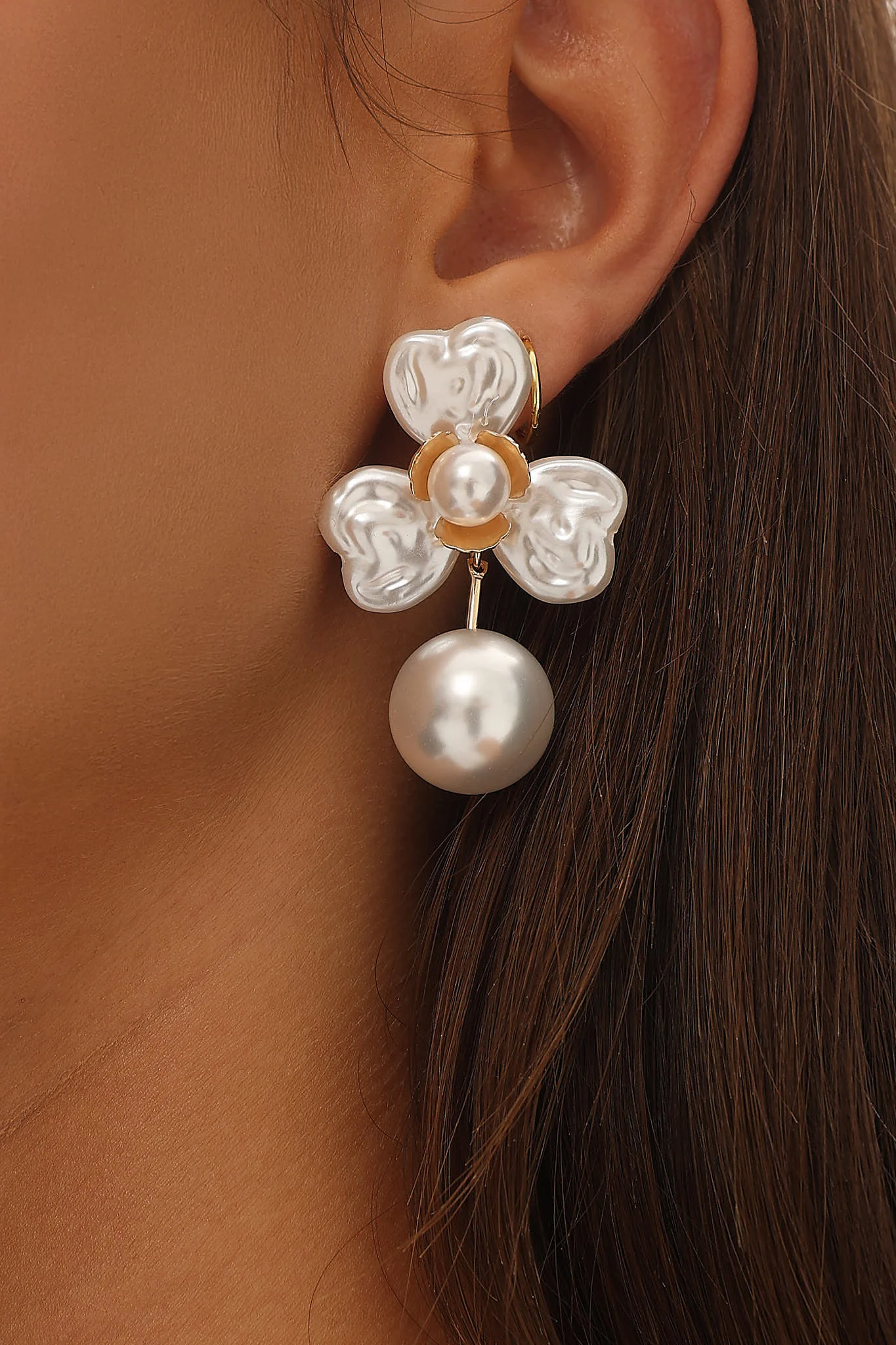 Triniti Drop Flower Earrings Gold Pearl - Image 2