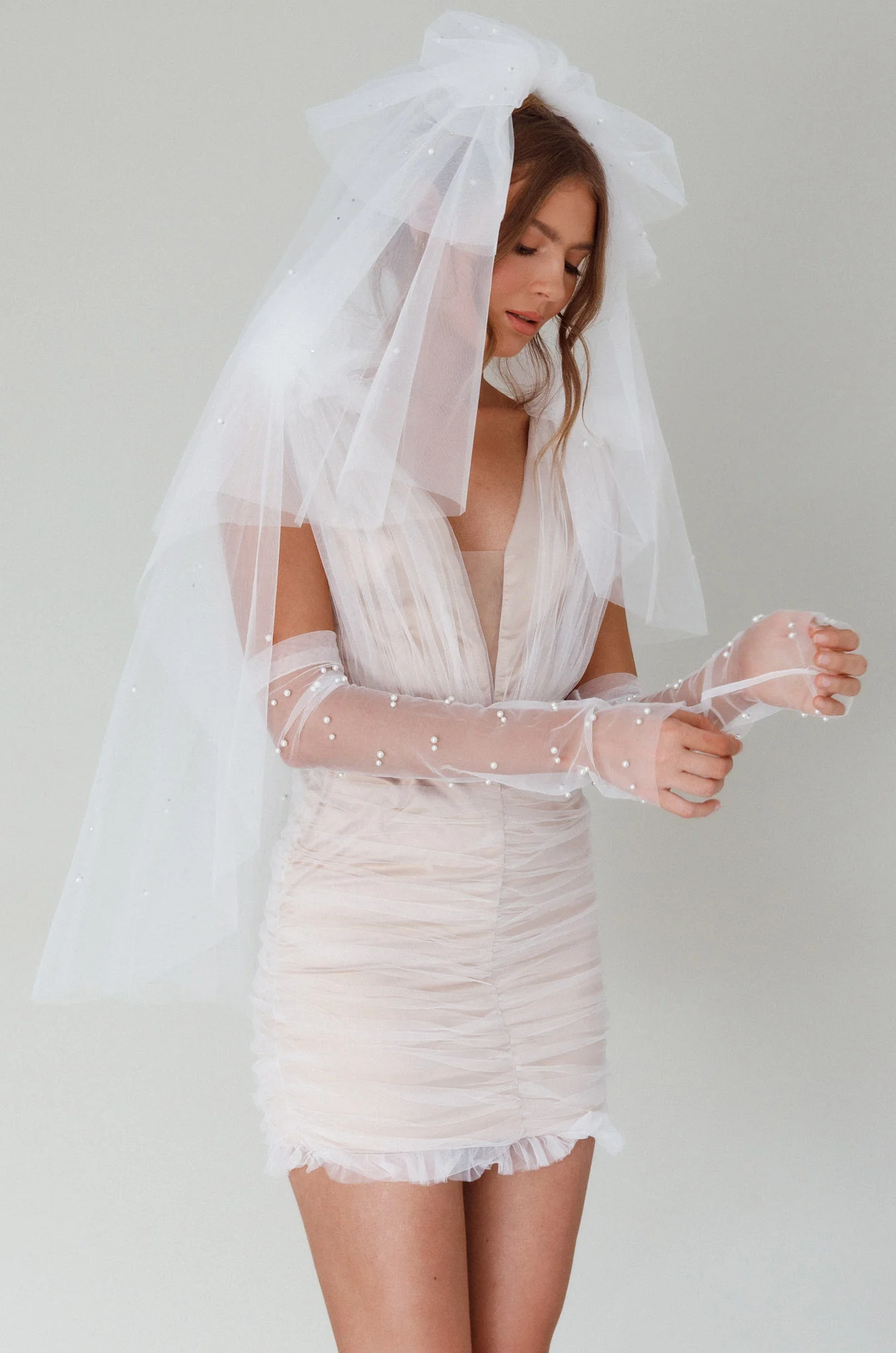 Unforgettable Pearl Veil White - Image 6