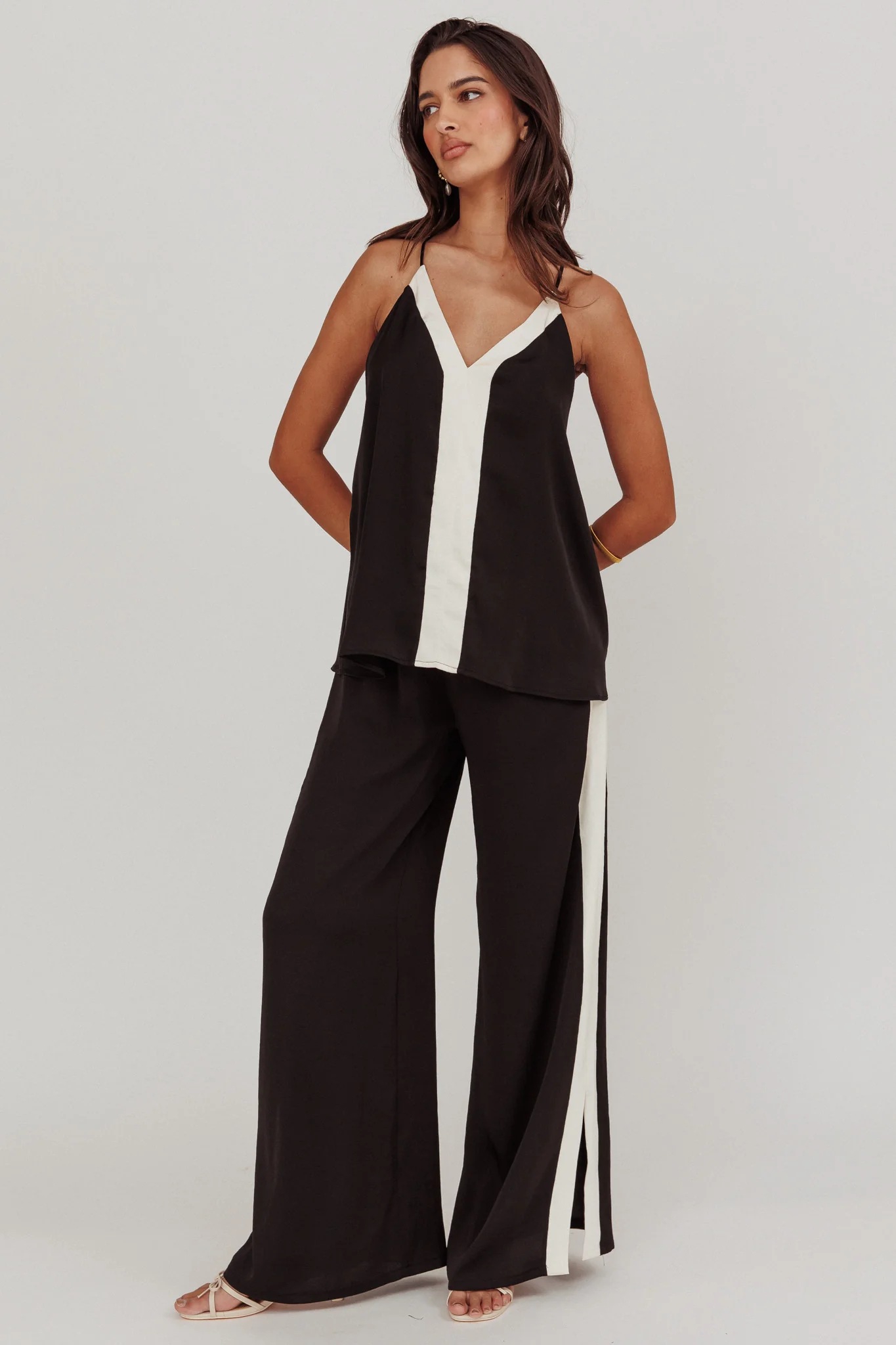 Unwritten Contrast Cami Top Black