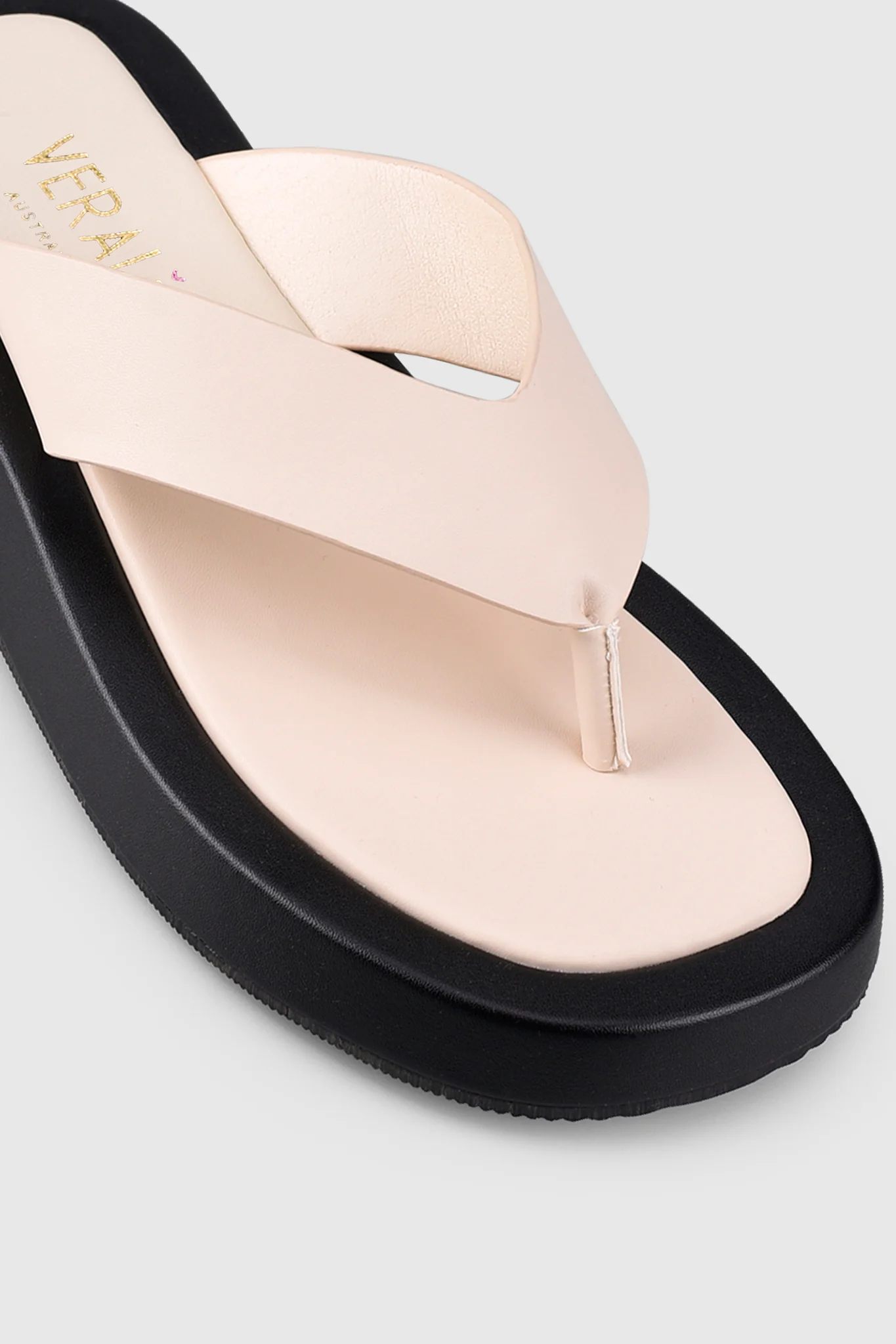 VERALi Boucer II Flatform Thongs Bone Smooth - Image 3