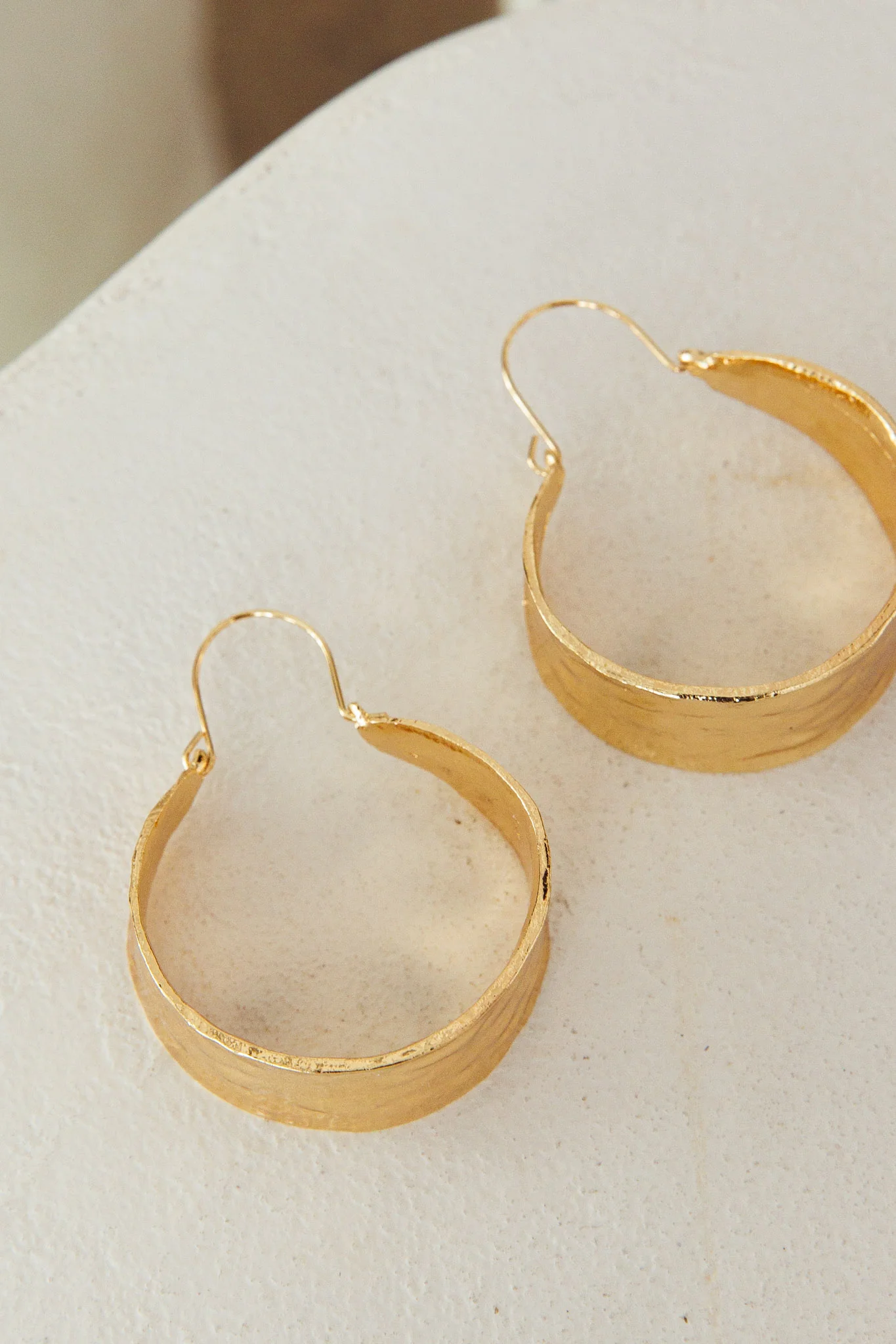Vitality Hoop Earrings Gold - Image 4