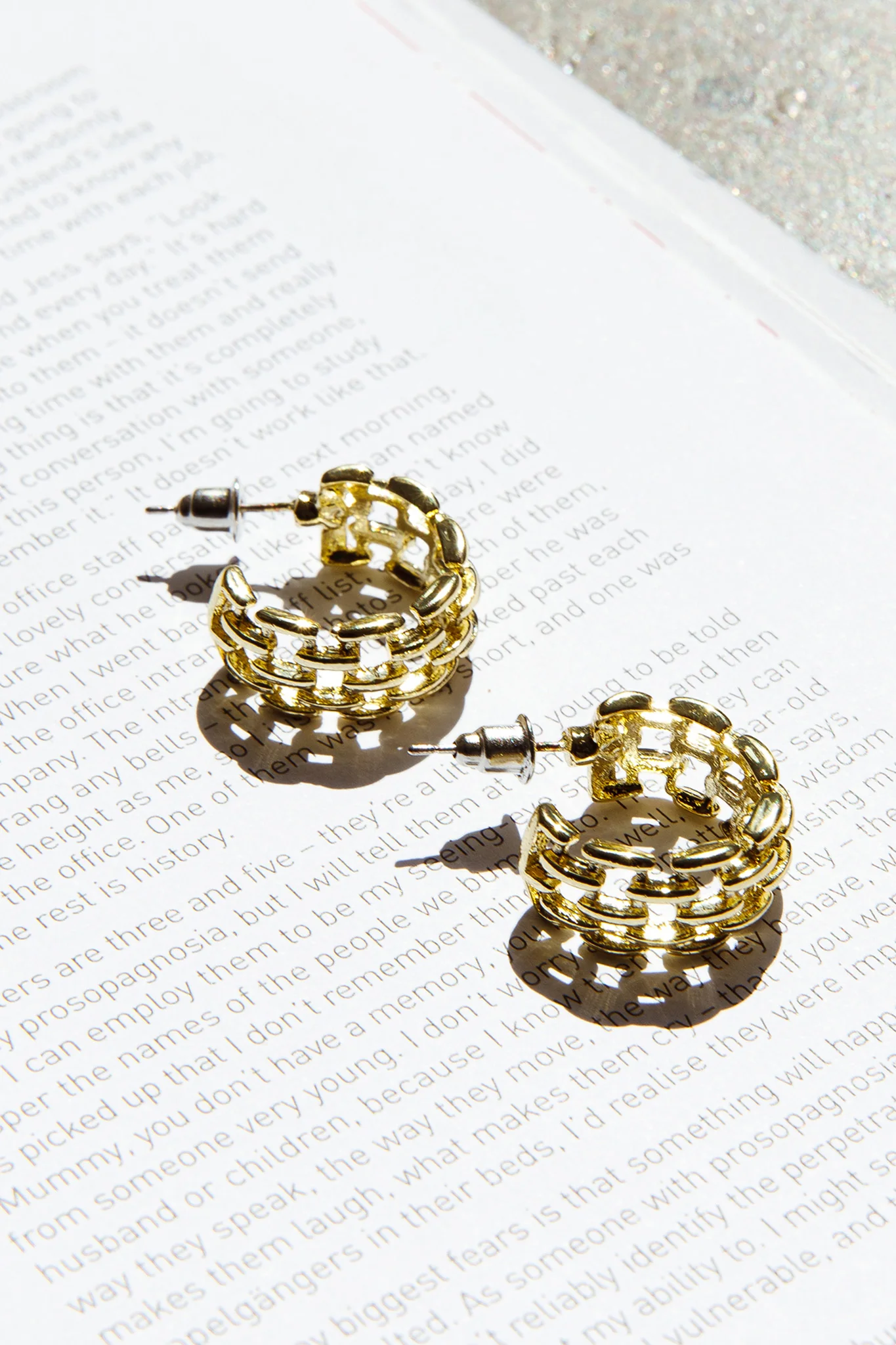Vivienne Square Link Small Hoop Earrings Gold - Image 5