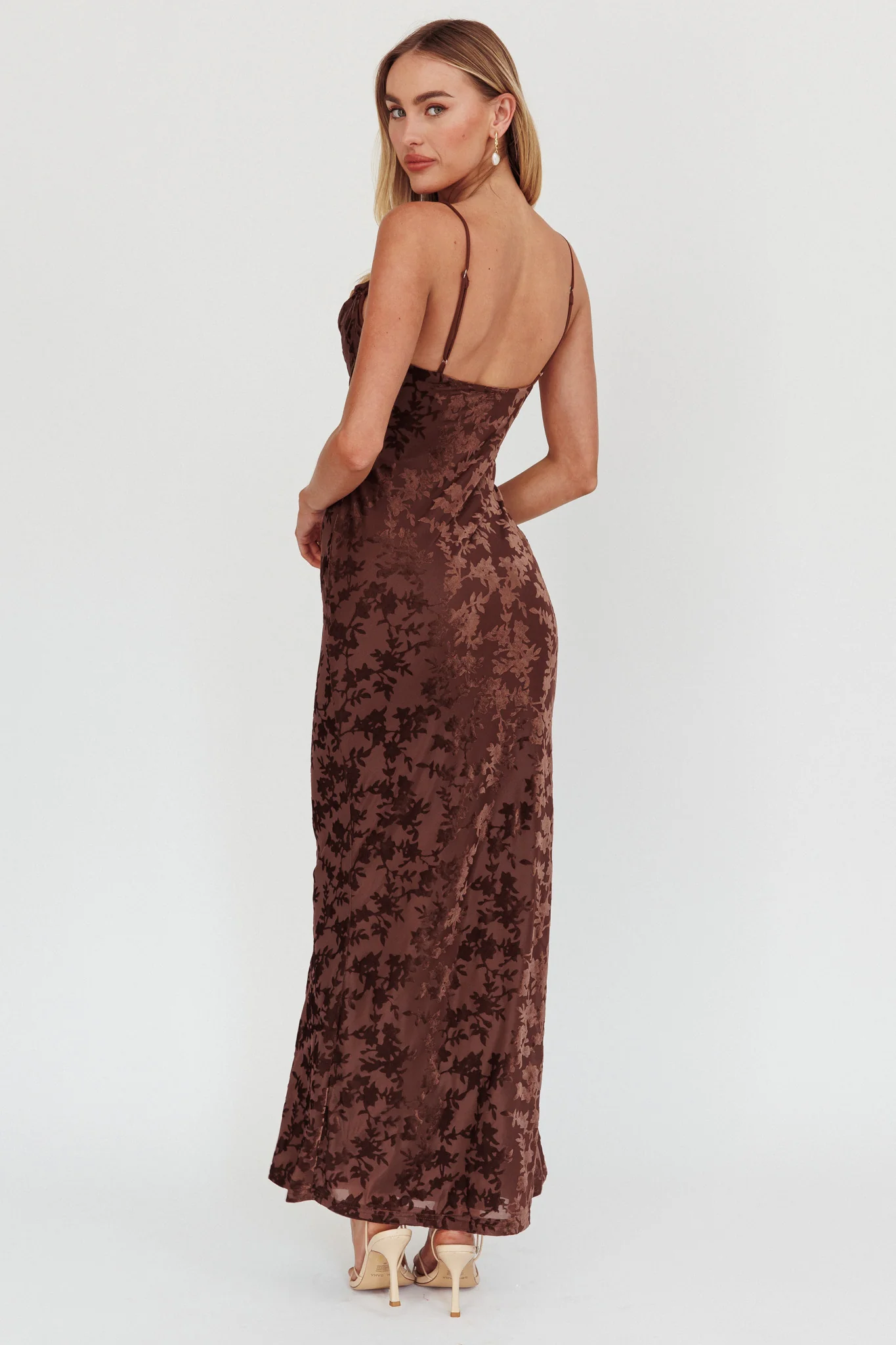 Well Versed Burnout Velvet Maxi Dress Chocolate - Image 5