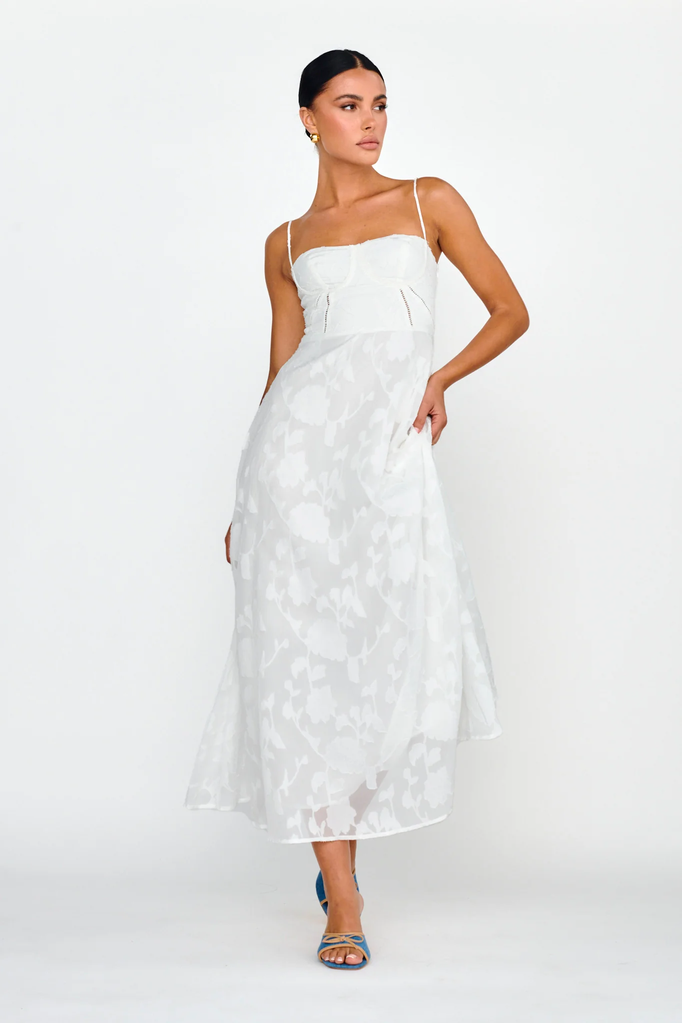 Well Wishing Textured Laced Back Midi Dress White - Image 4