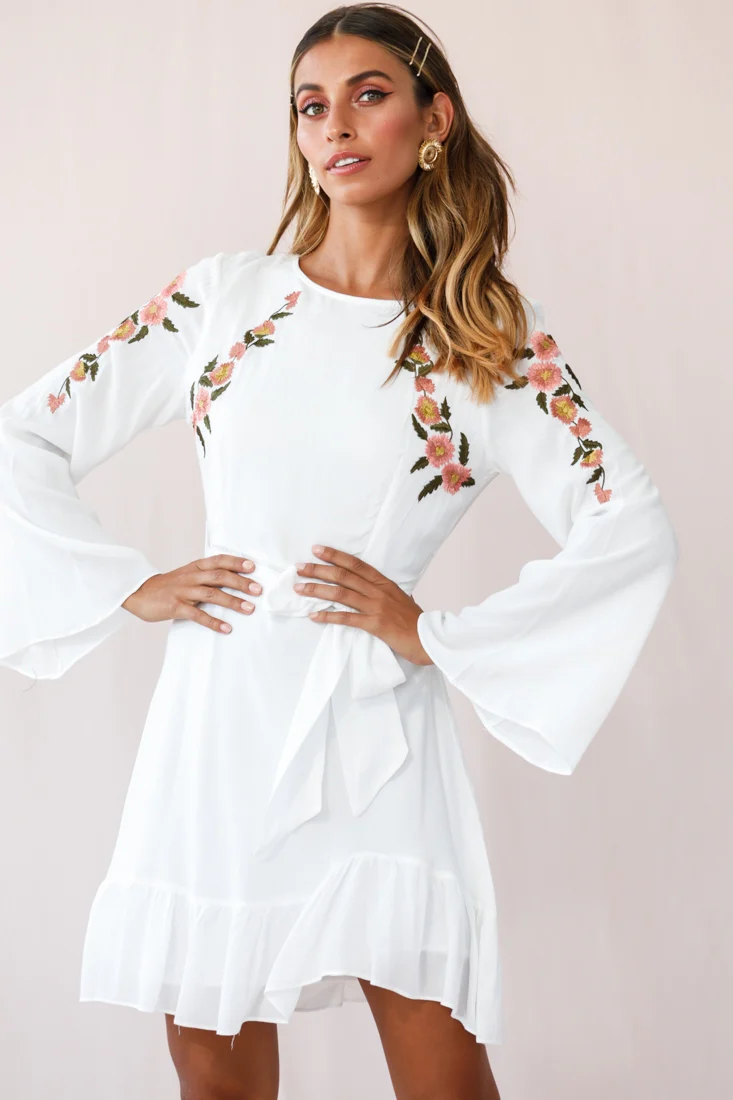 Yara Floral Embellished Fit and Flare Dress White - Image 5
