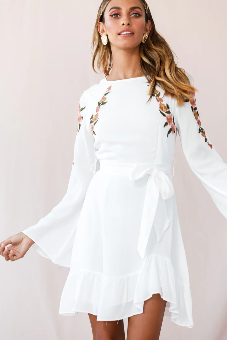 Yara Floral Embellished Fit and Flare Dress White - Image 6