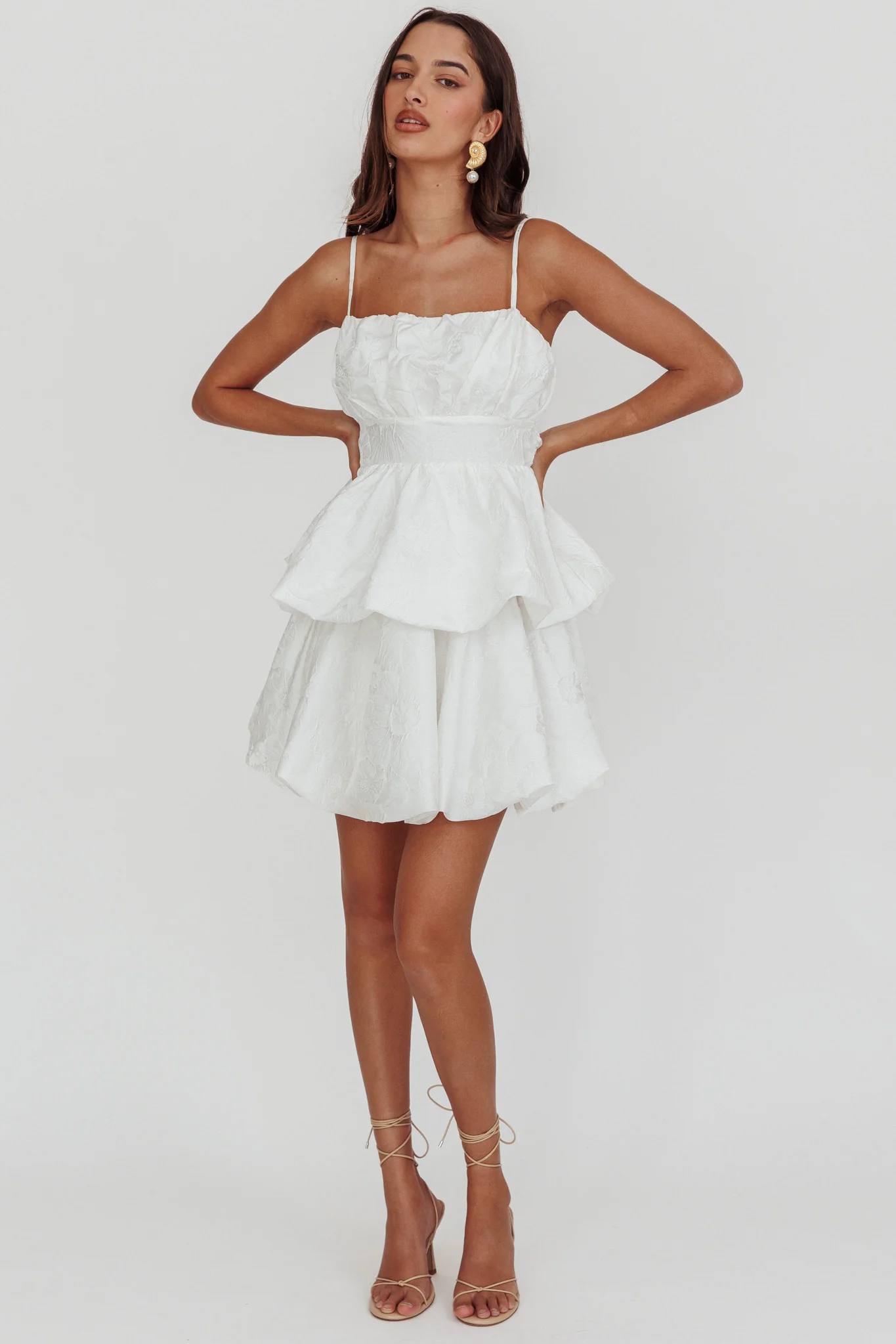 Zilara Bubble Hem Bow Mini Dress Jacquard White - Image 3